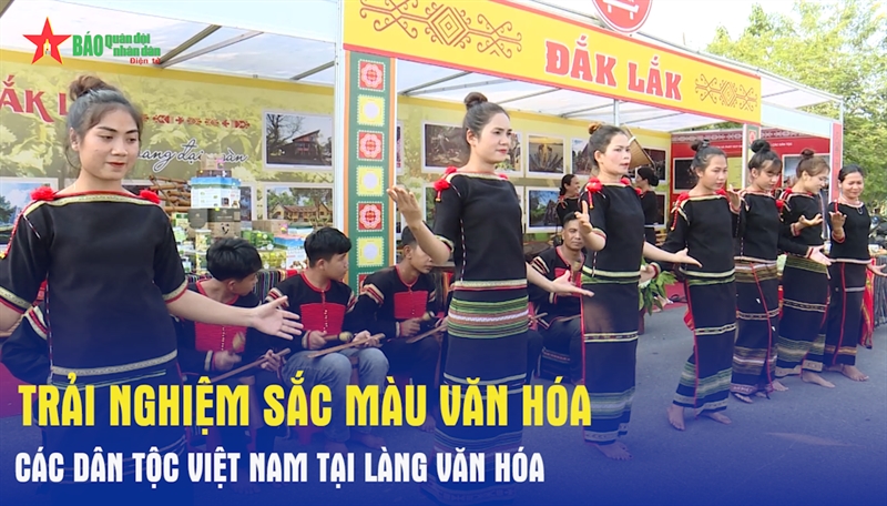 Trải nghiệm sắc màu văn hóa các dân tộc Việt Nam tại Làng Văn hóa