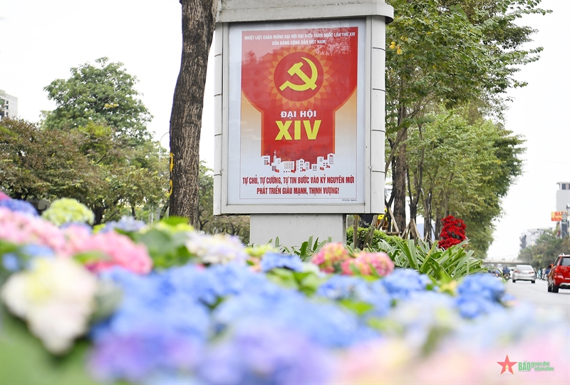 Thủ đô rực cờ hoa chào mừng Đại hội XIV của Đảng 