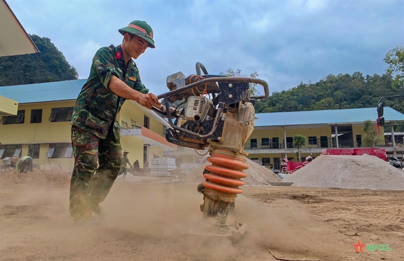 Những người thầm lặng phía sau những ngôi trường dân tộc nội trú